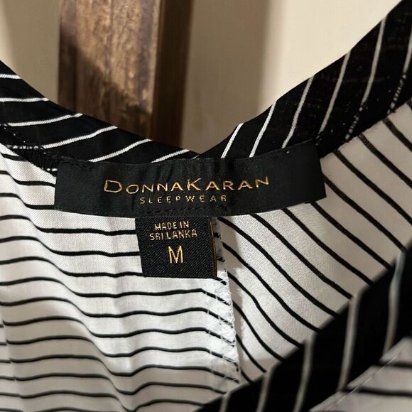 DONNA KARAN Sleepwear Set Tank Top & Shorts Size Medium Black White Purple NWT - Picture 3 of 8